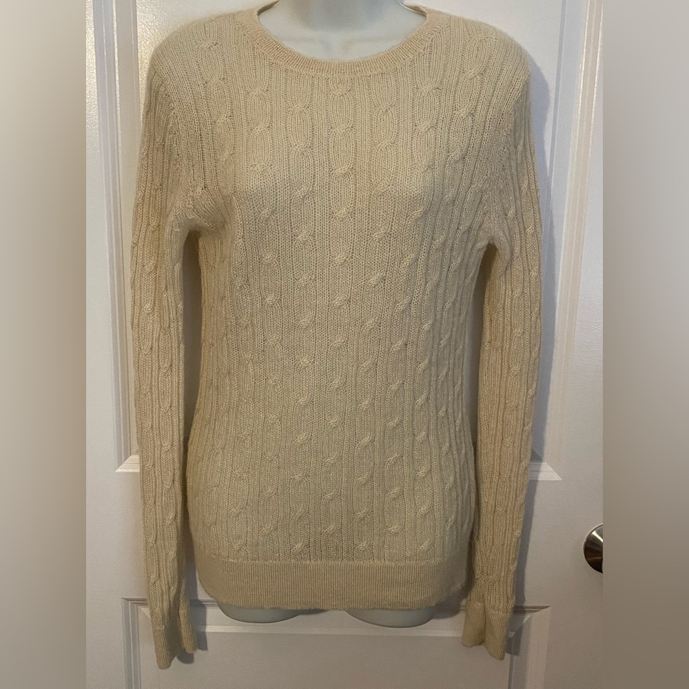 Banana Republic 100% Extra Fine Alpaca Wool Crewneck Sweater Soft Lightweight M